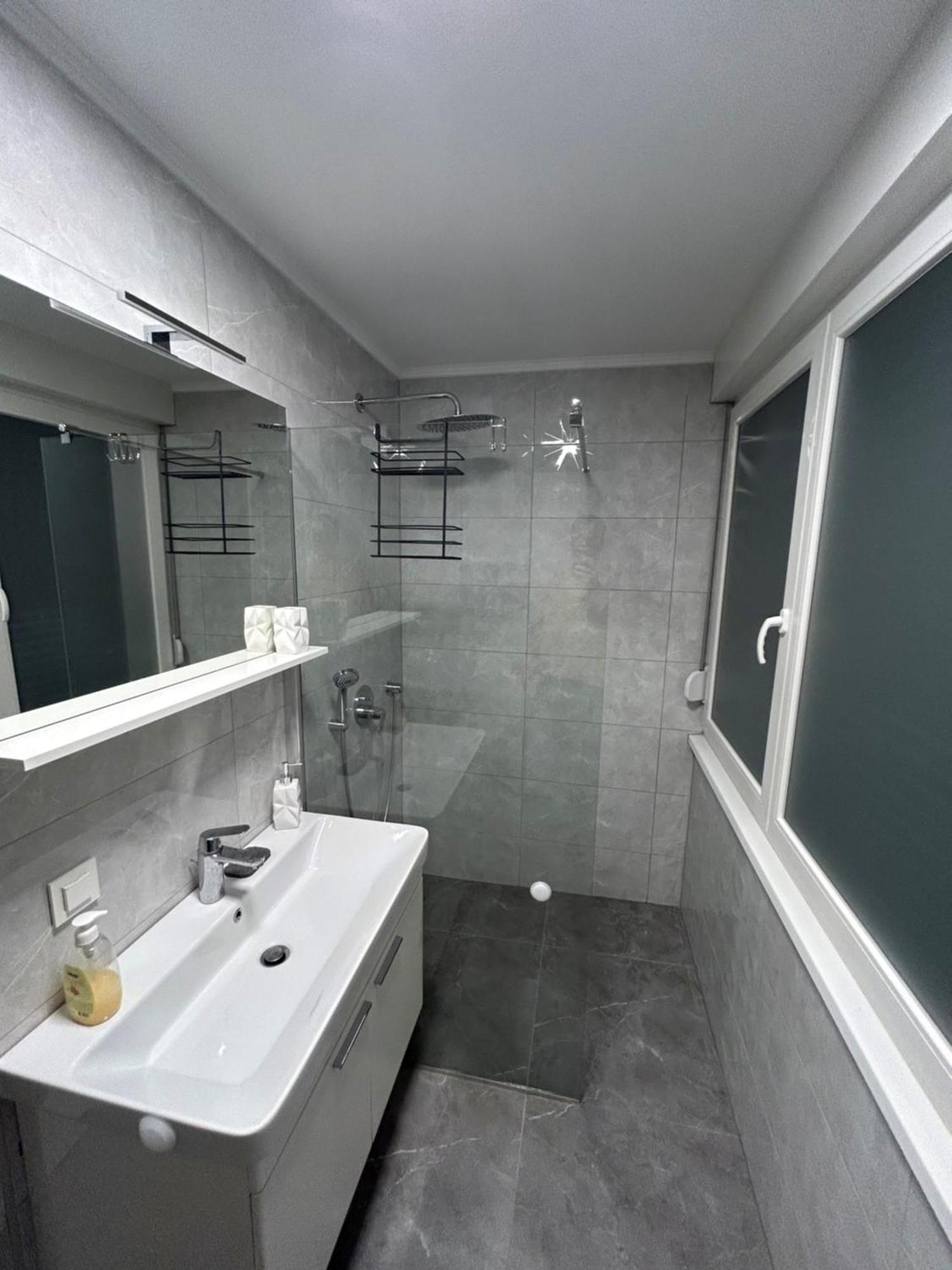 Apartma Zahra